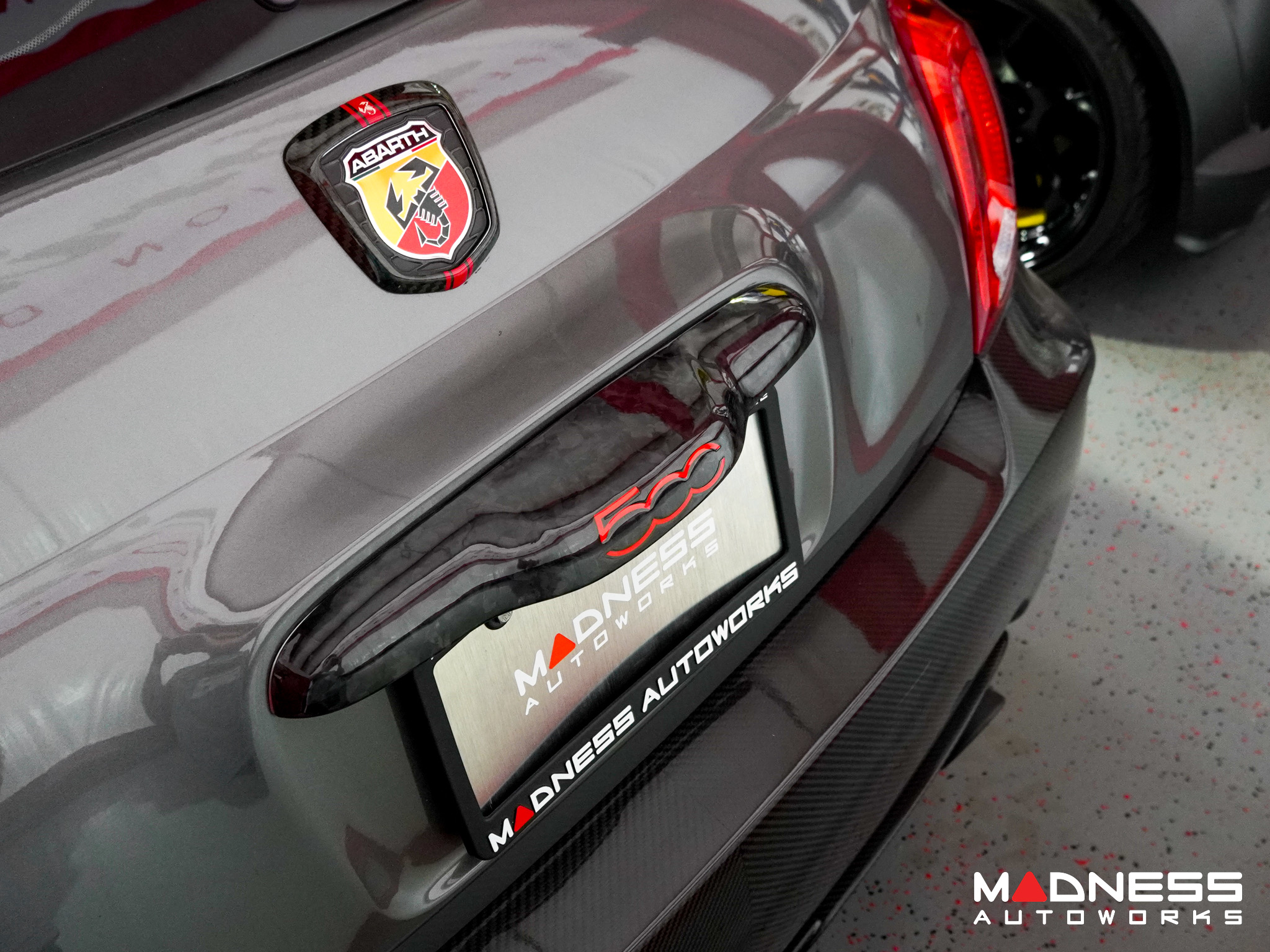 FIAT 500 Trunk Handle Cover - Carbon Fiber - Gloss Forged Carbon w/ Red Accent